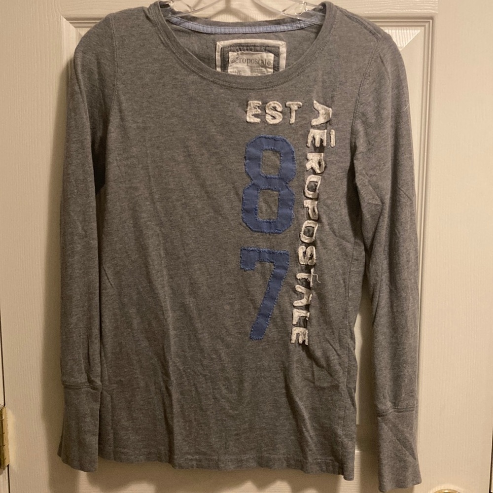Aeropostale Fitted Long-sleeve Tee (size L)